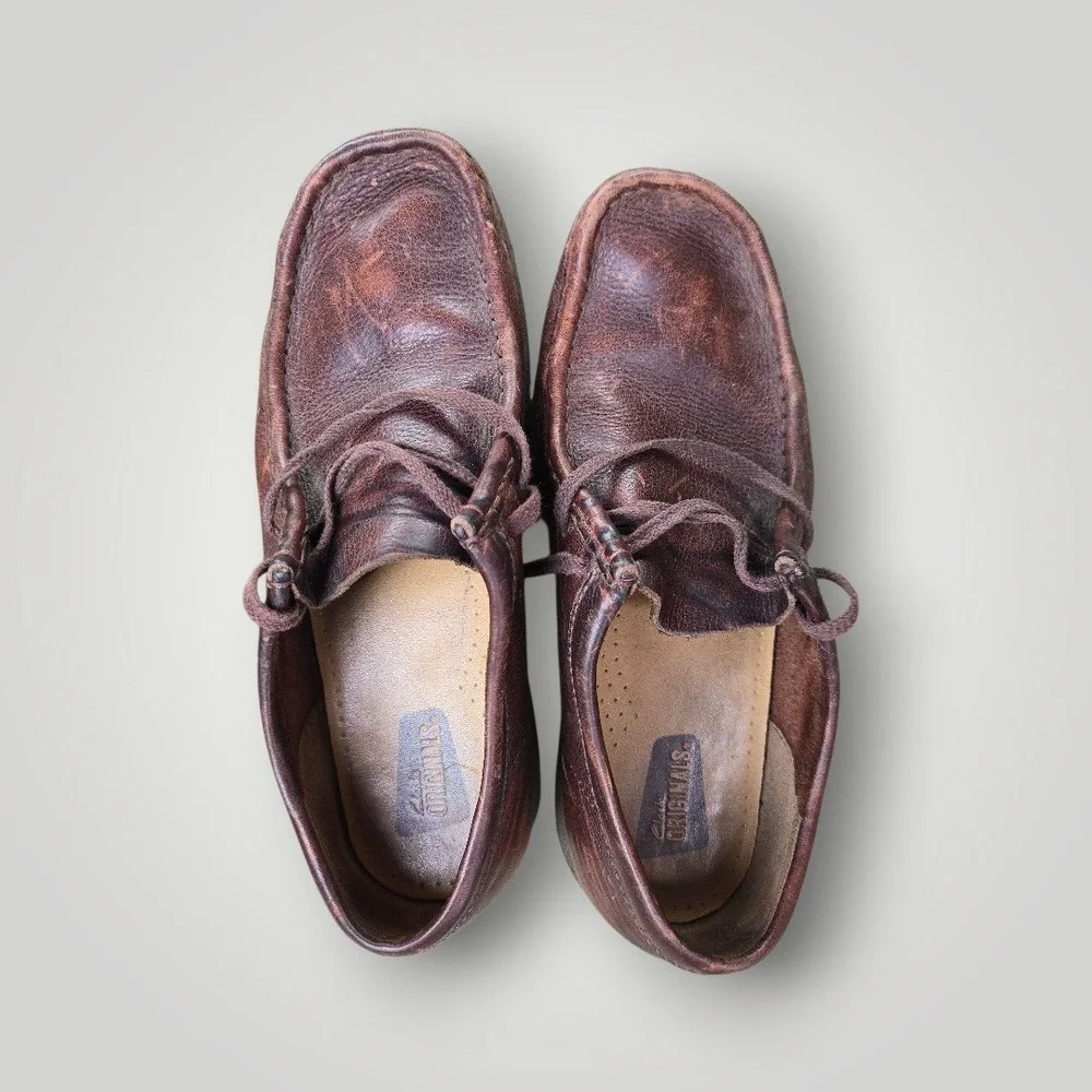Clarks Mens Wallabee Desert Boot Size 8.5M Moccasin Brown Leather Crepe Gum Sole